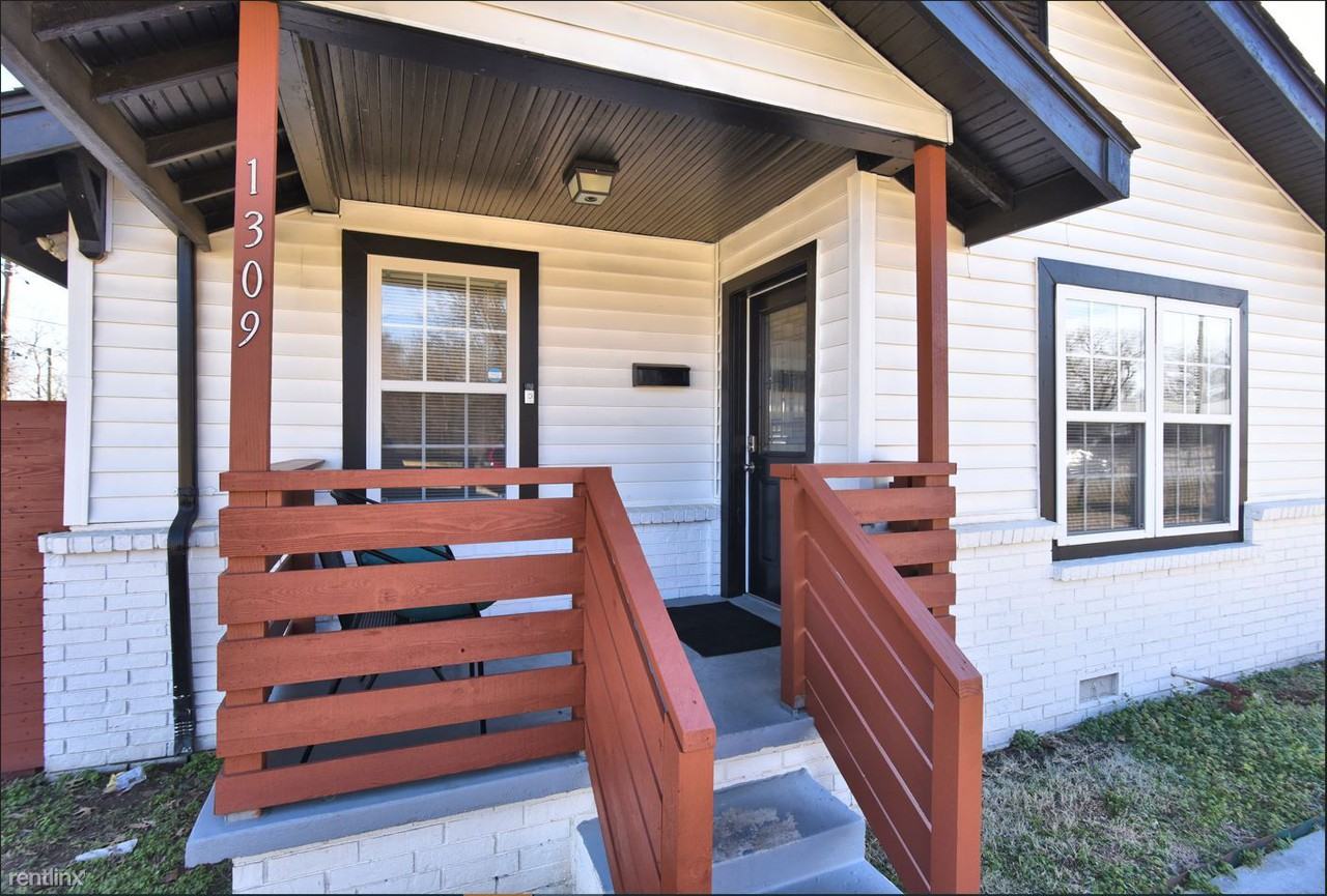 1309 N Elgin Ave - Photo 3 of 28