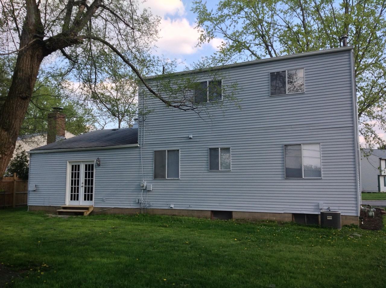 1153 Elm Park Cir - Photo 2 of 18