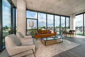 featured image of 2733 W Belden Ave #2-2