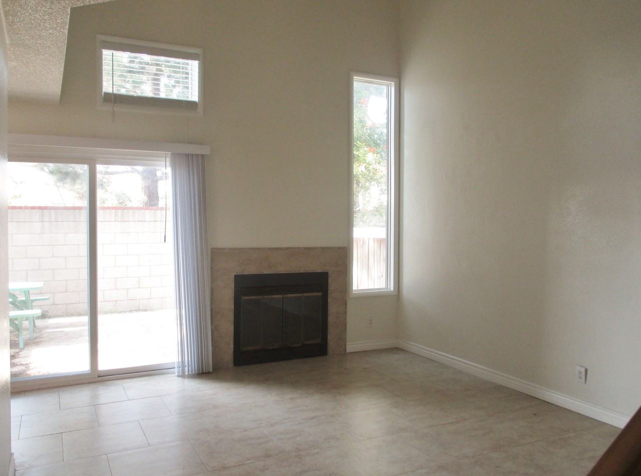 4815 Keywood Ln - Photo 2 of 20