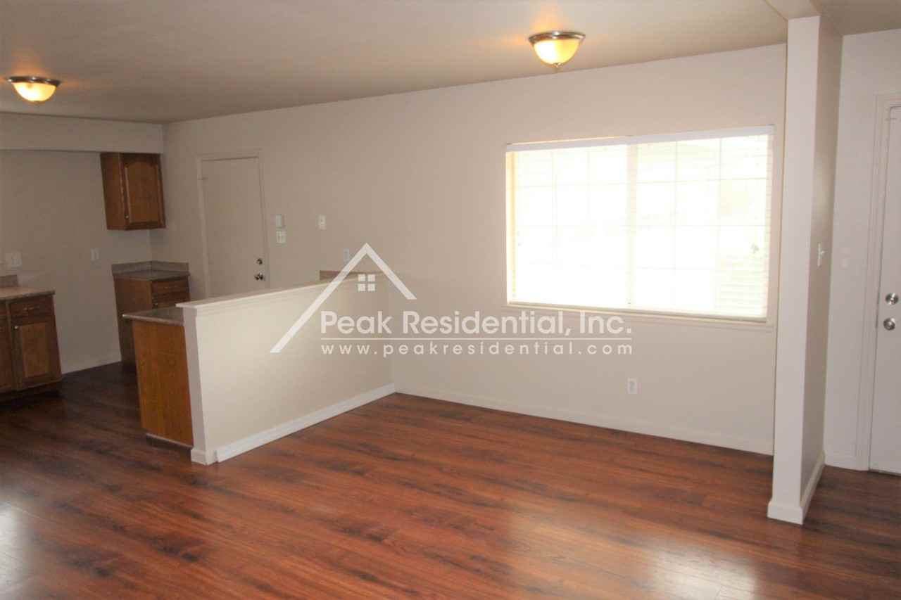 10619 Lambrusca Dr - Photo 3 of 19