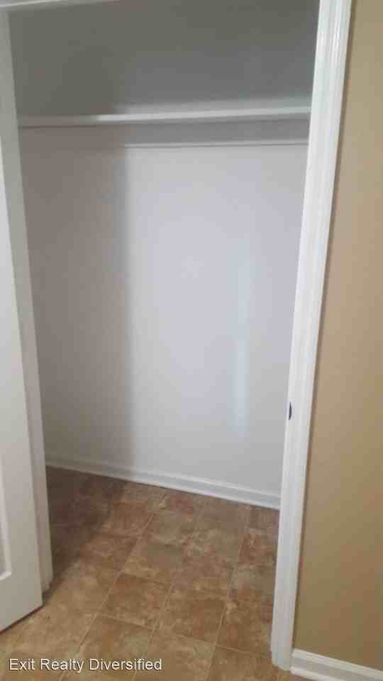 109 Sarver Ave - Photo 3 of 15