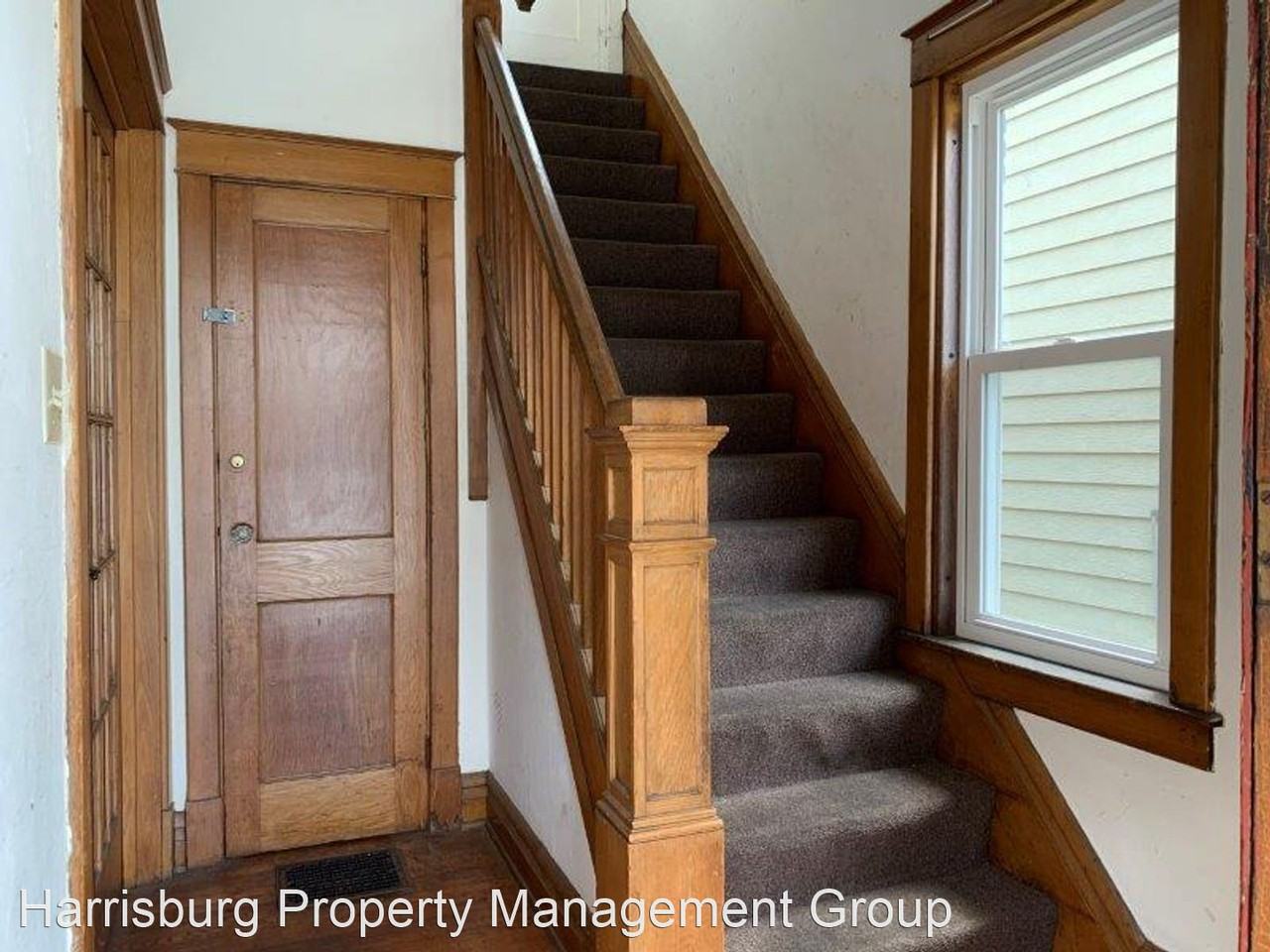 13 Locust St - Photo 3 of 23