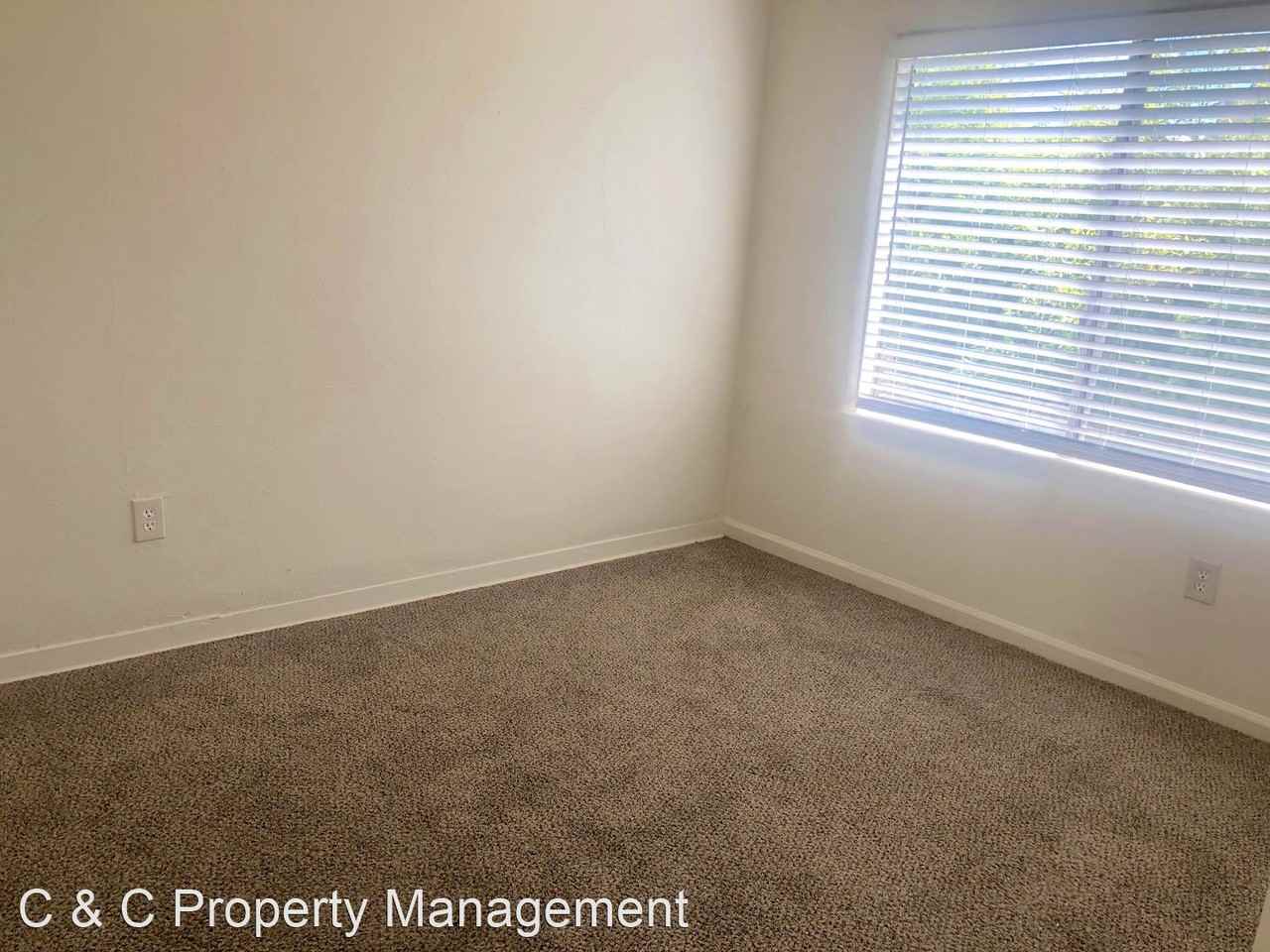 359 Larkin - Photo 2 of 7