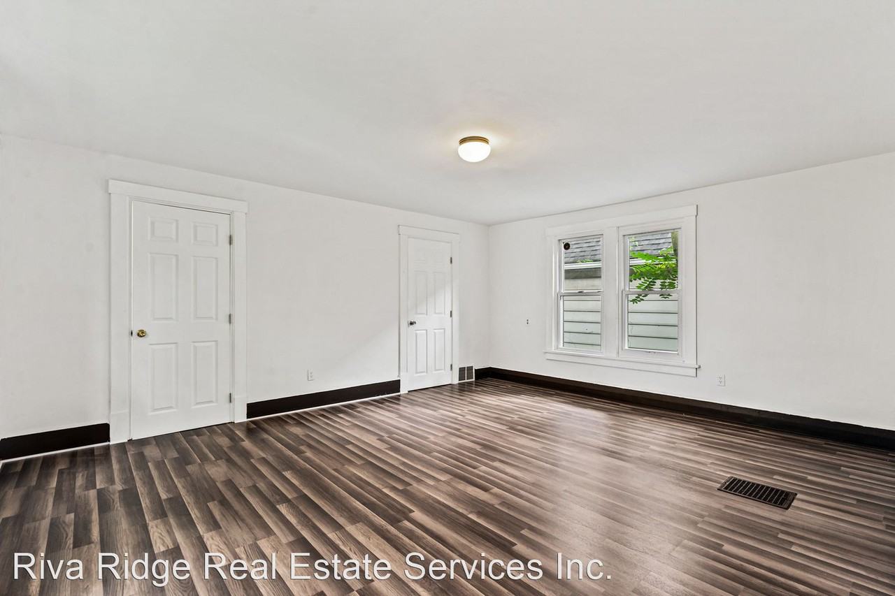 1934 Constitution Blvd - Photo 2 of 15