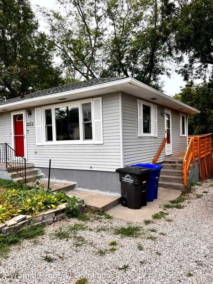 3255 Scott Ave - Photo 2 of 20