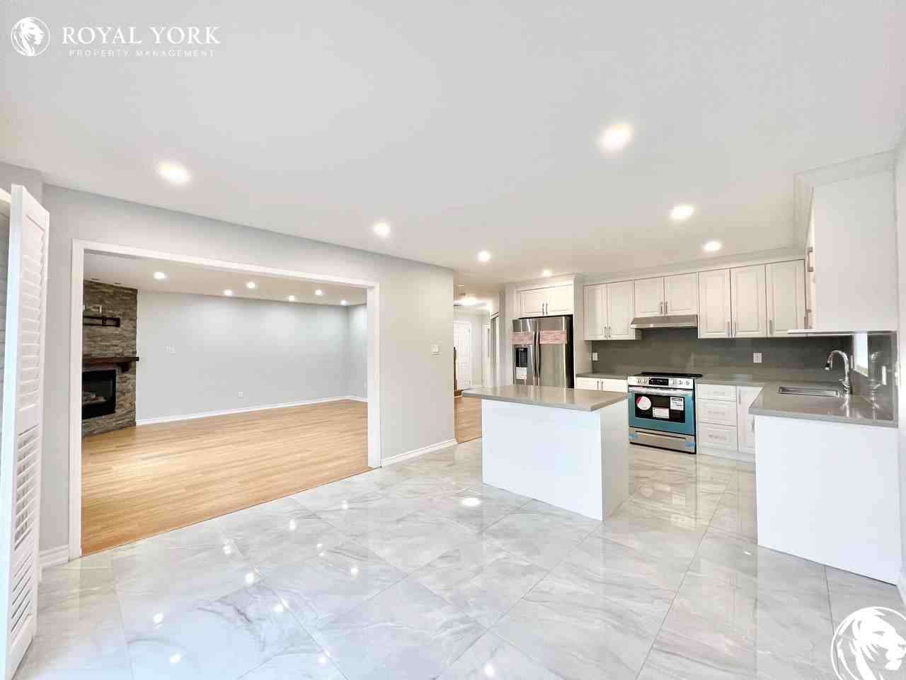 540 Ormond Dr - Photo 2 of 43