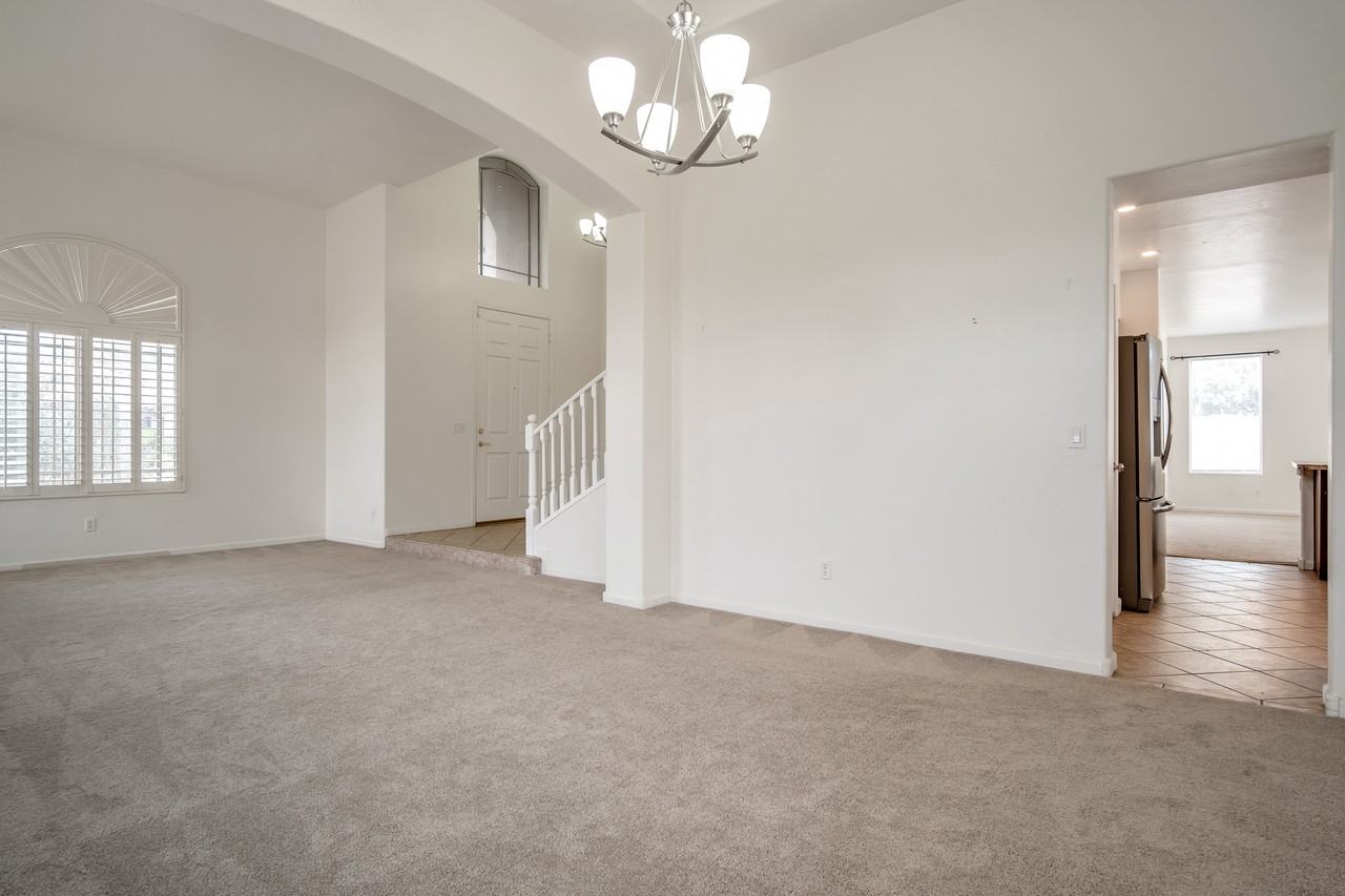 2631 S Leonard Pl - Photo 4 of 23