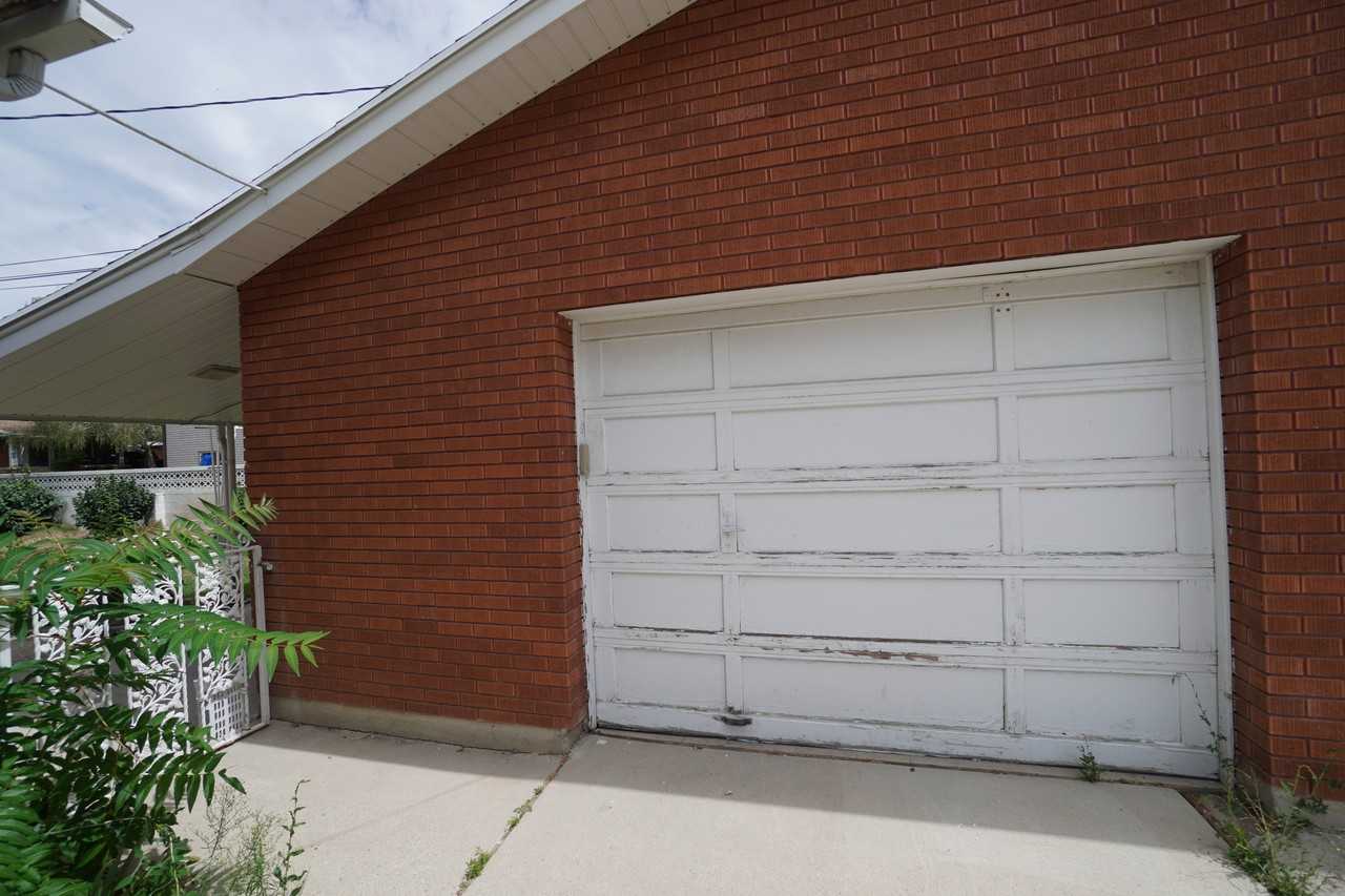 4402 Jefferson Ave - Photo 3 of 26