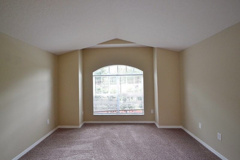 34447 Blue Ash Ct - Photo 2 of 8