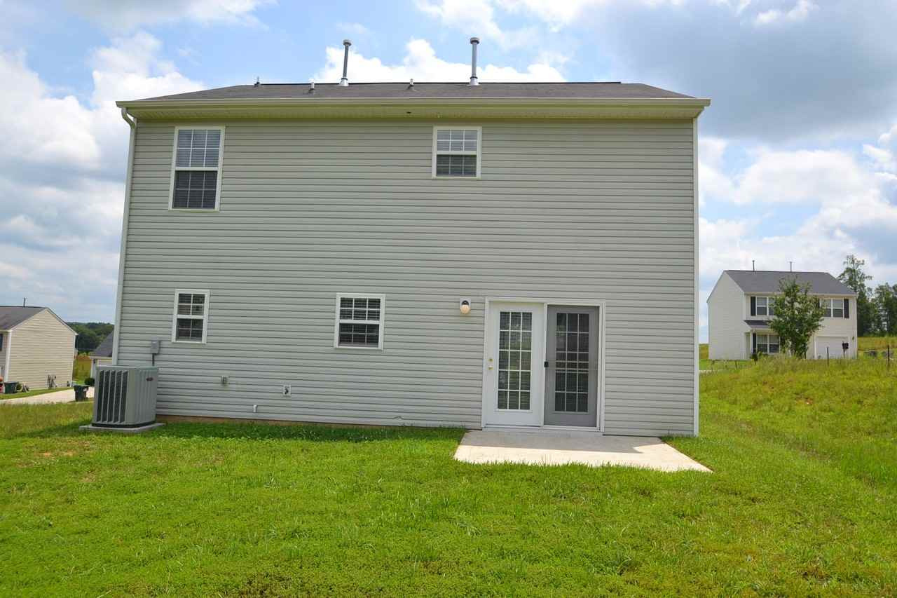 1116 Ametrine Ln - Photo 2 of 10