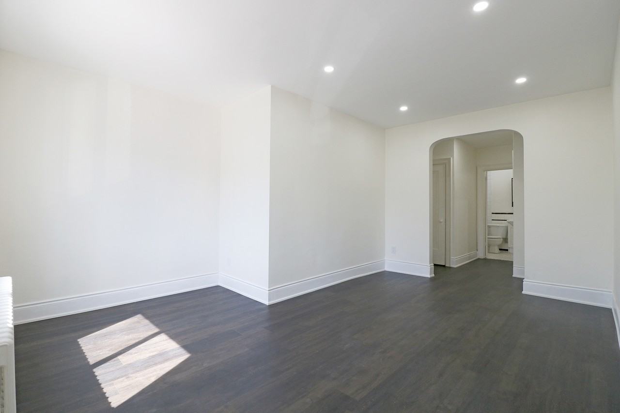 1611 Bayview Avenue #A - Photo 2 of 15