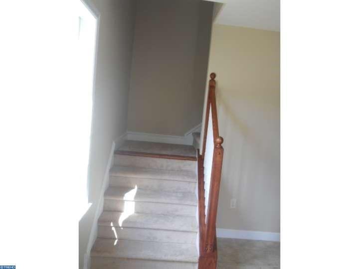 757 Seem Dr - Photo 3 of 20