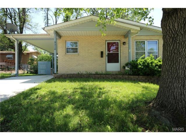 9210 North Ave - Photo 2 of 21