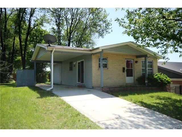 9210 North Ave - Photo 3 of 21