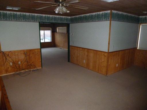 33024 Globe Dr - Photo 3 of 8