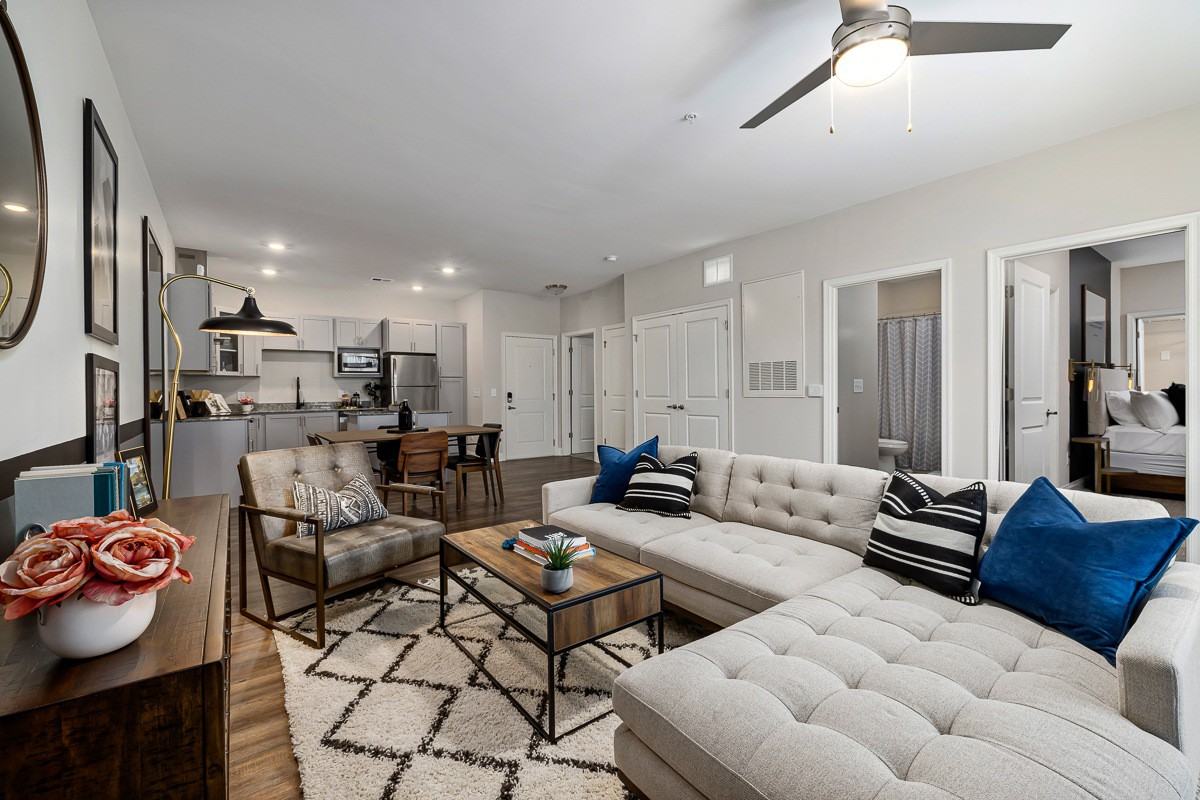 Elevate Haw River - Photo 3 of 23