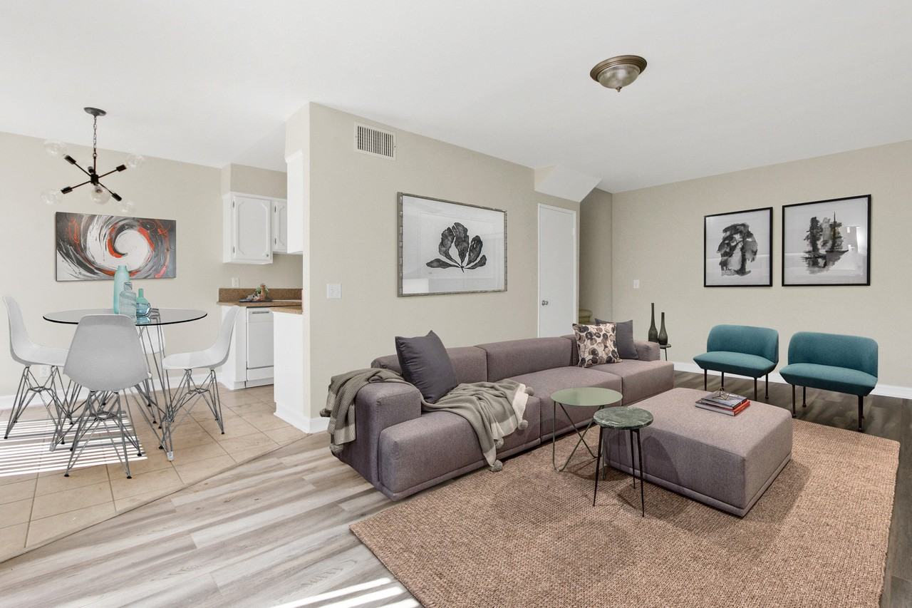 115 Doheny Apartments - Photo 2 of 54