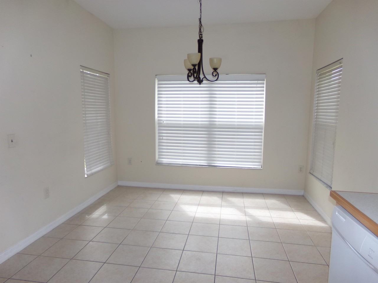 2563 Aster Cove Ln #1 - Photo 2 of 8