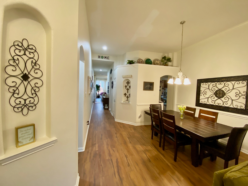 4405 Vista Glen Ct - Photo 4 of 28