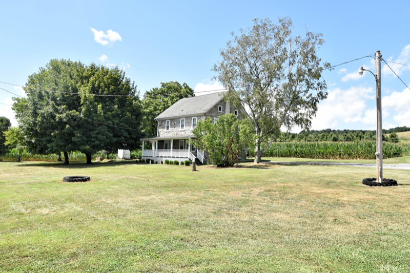 6320 Kaylor Rd - Photo 2 of 16