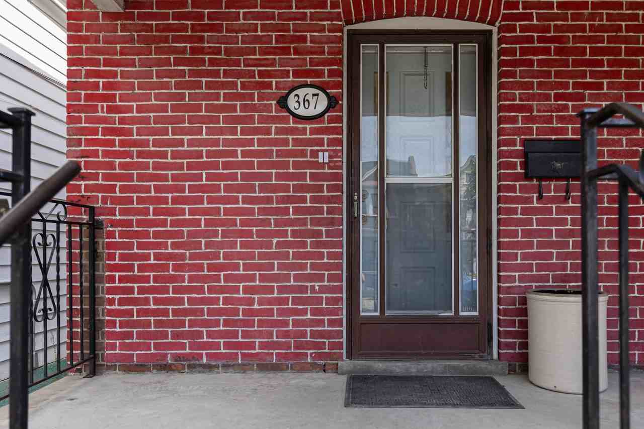 Dovercourt Rd & Davenport Rd #Main - Photo 2 of 16