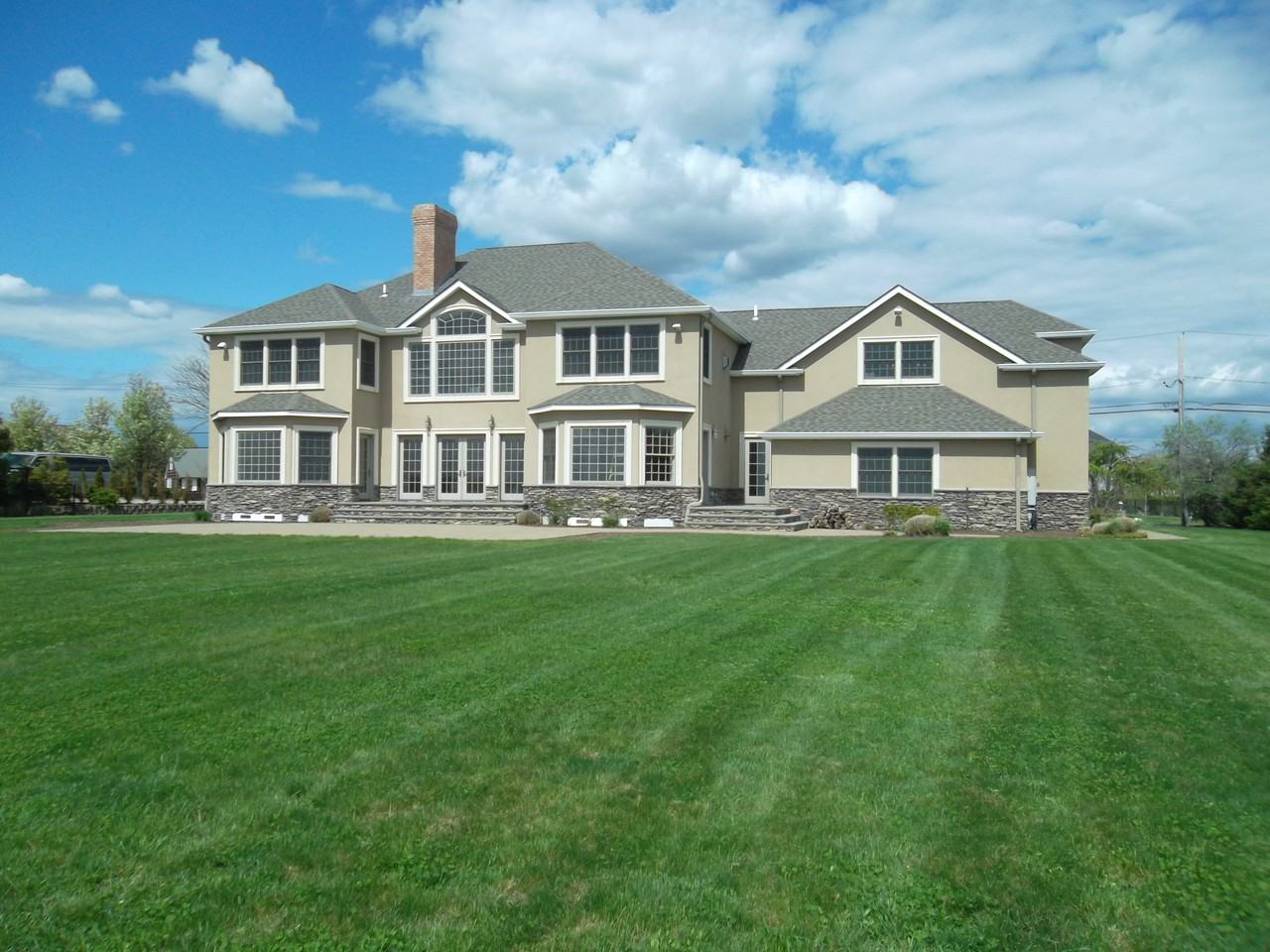 119 The Helm - Photo 3 of 21