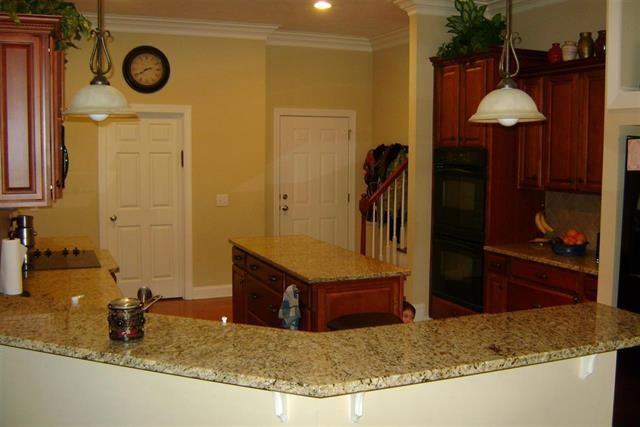 13 Halkirk Dr - Photo 3 of 16