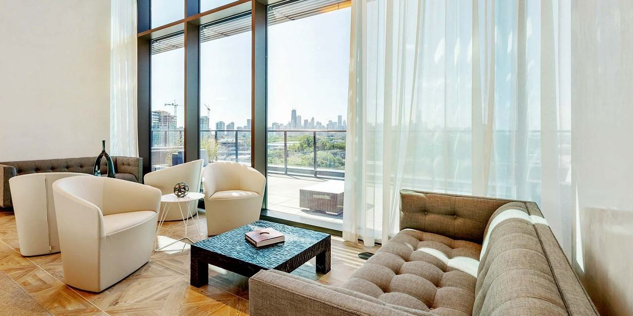 930 W Altgeld St - Photo 6 of 10