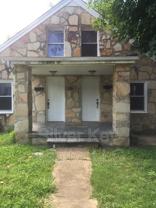 130 S Jackson St #B - Photo 1 of 1
