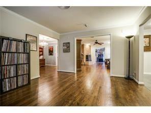 4412 Alderson St - Photo 3 of 9