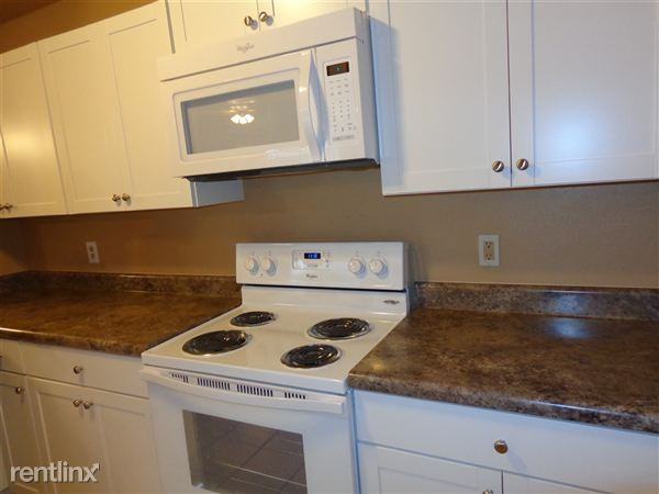 5607 Lakebend West Dr - Photo 3 of 14