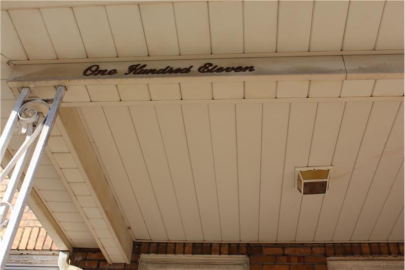 111 George St - Photo 2 of 24