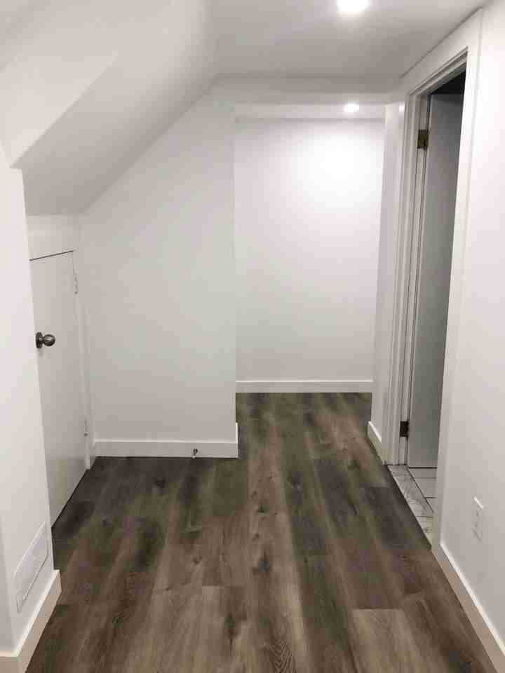 40 Lynnhaven Rd Bsmt #Bsmt - Photo 3 of 5