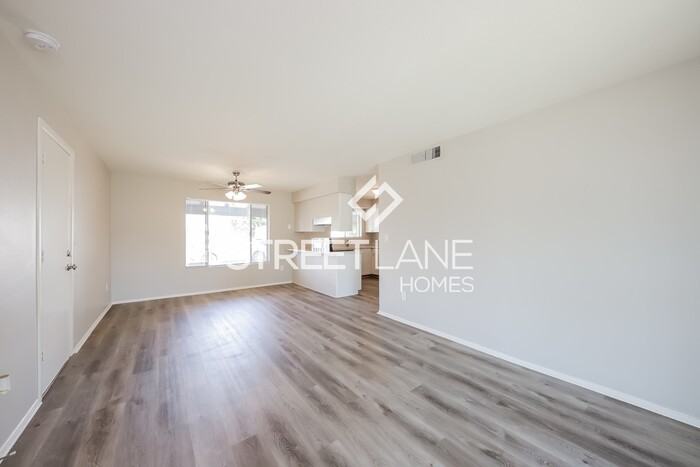 7209 W Turquoise Ave - Photo 3 of 15