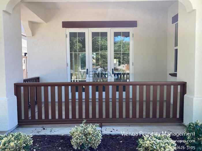 2207 Hedrick Ct - Photo 3 of 30