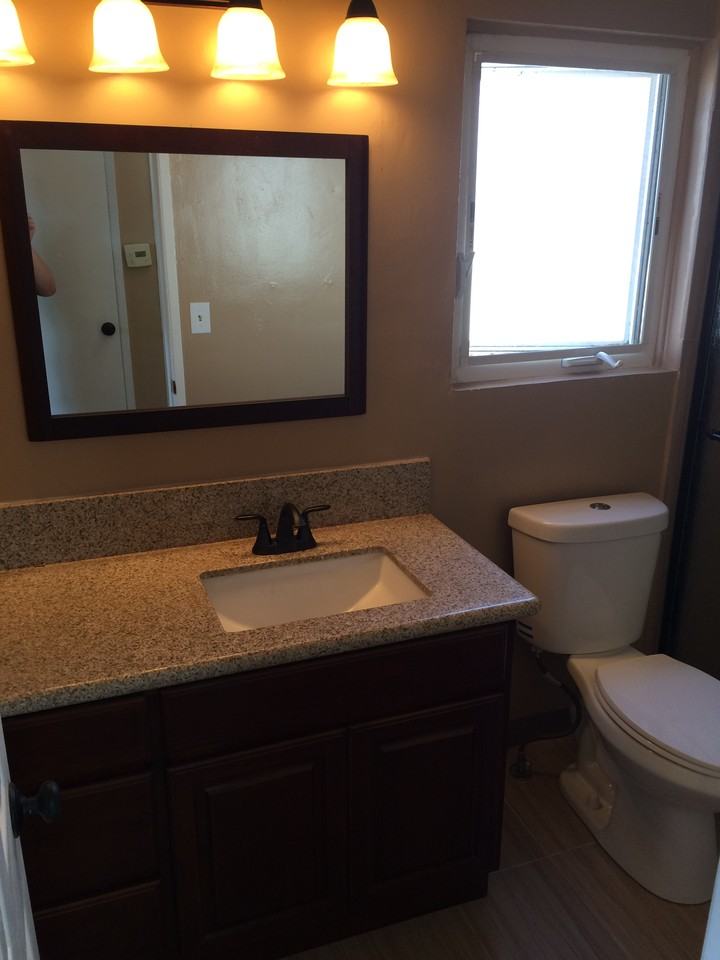 3659-3661 Newton Street - Photo 3 of 5