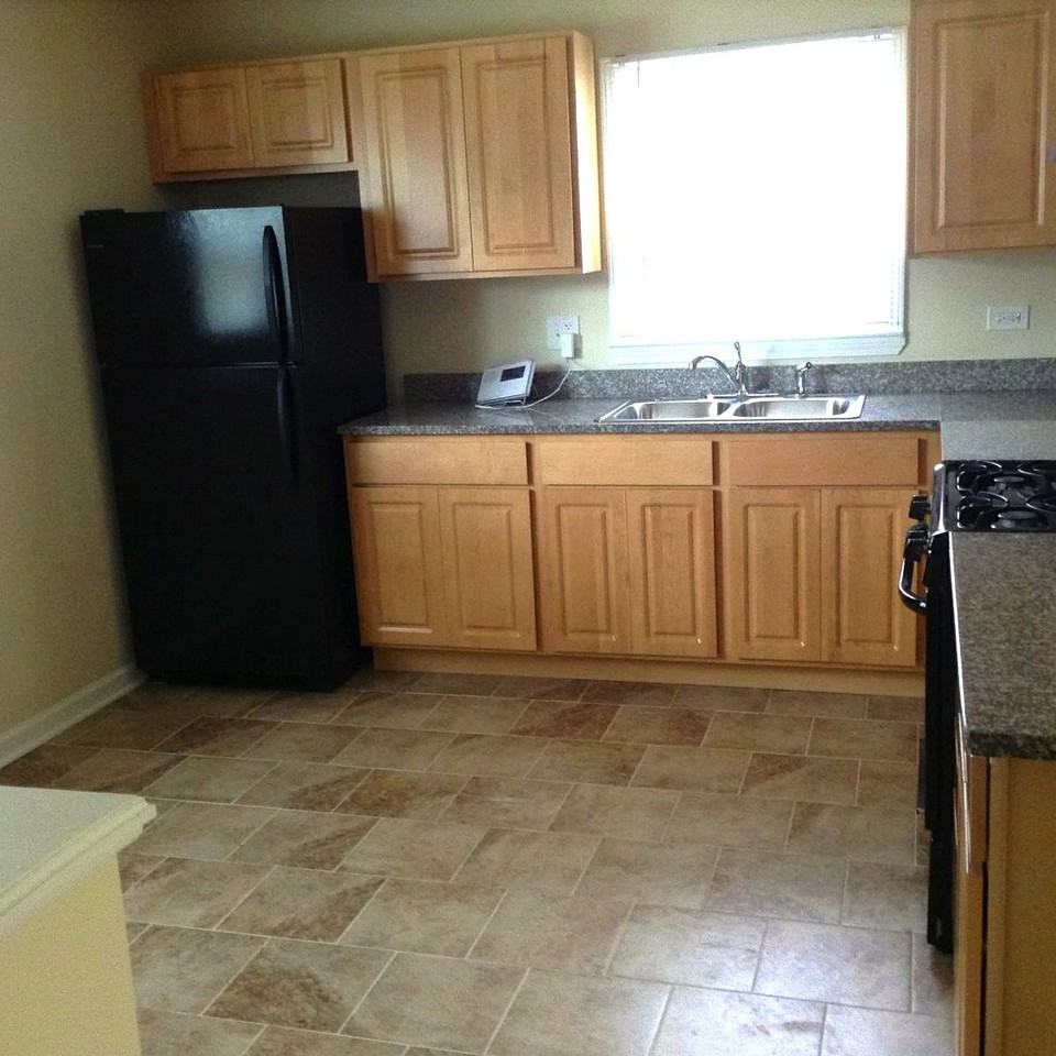 51 S Willow Ln - Photo 3 of 13