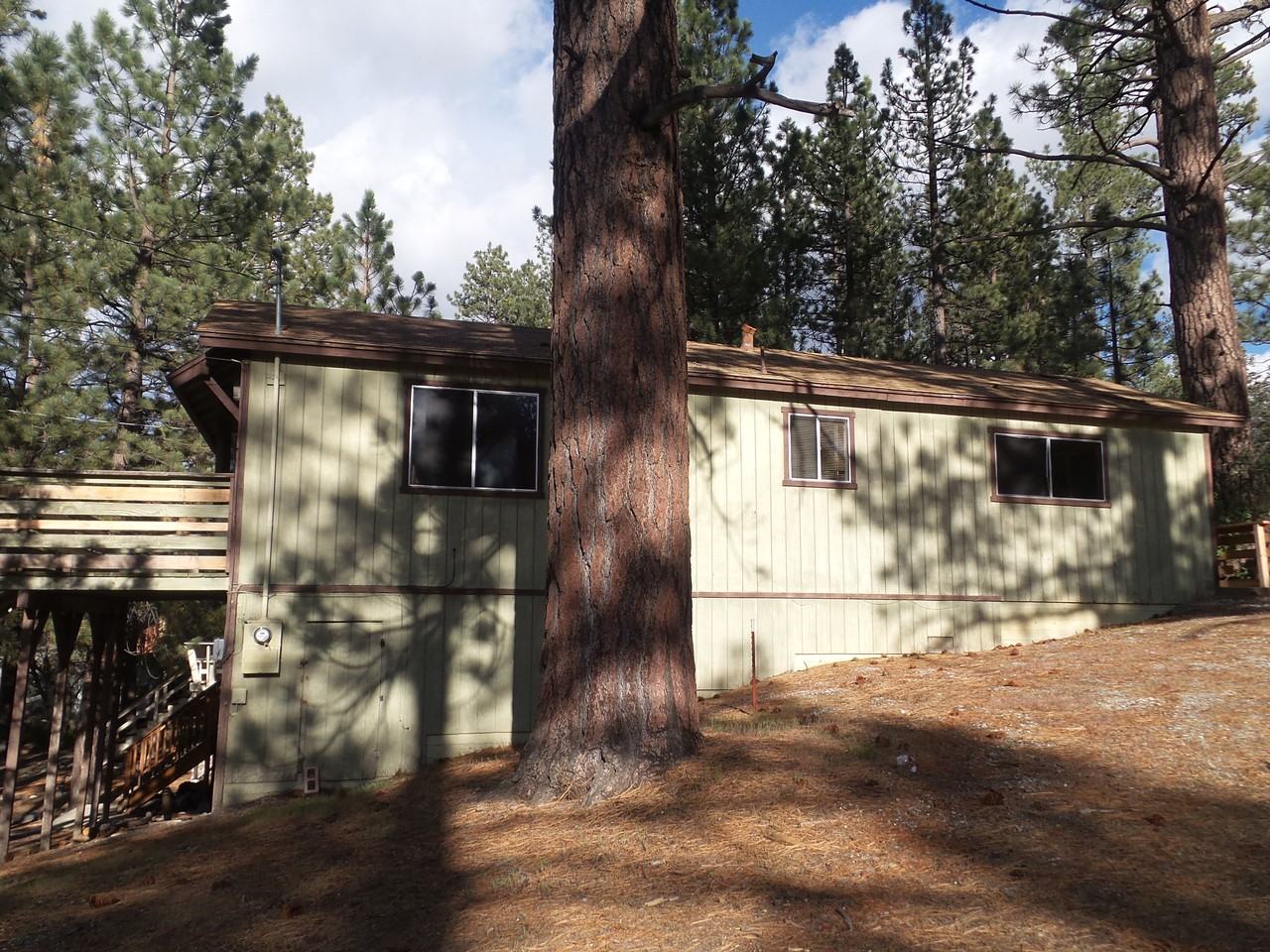 520 Sugarloaf Blvd - Photo 2 of 17