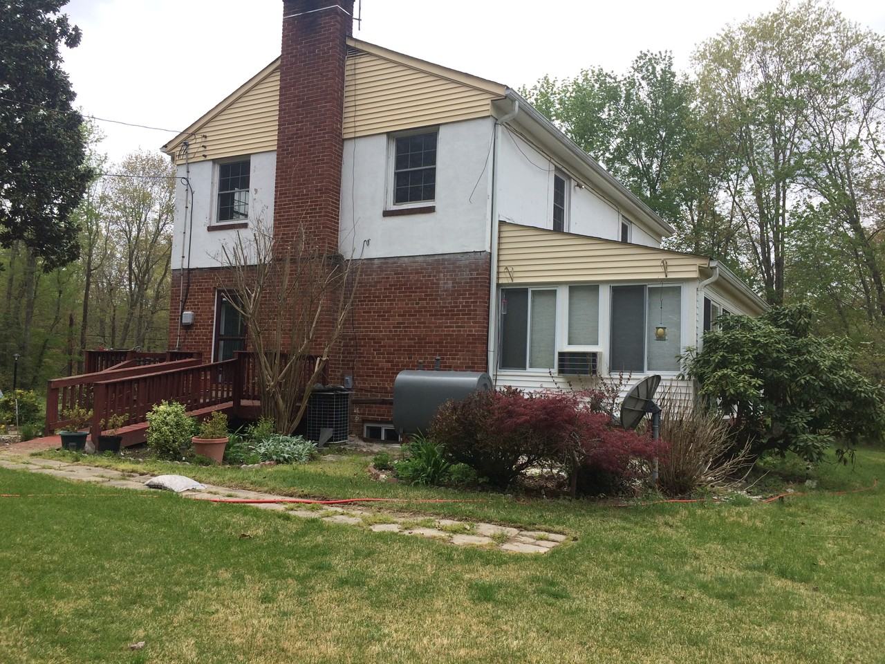 14310 Brandywine Rd - Photo 2 of 13