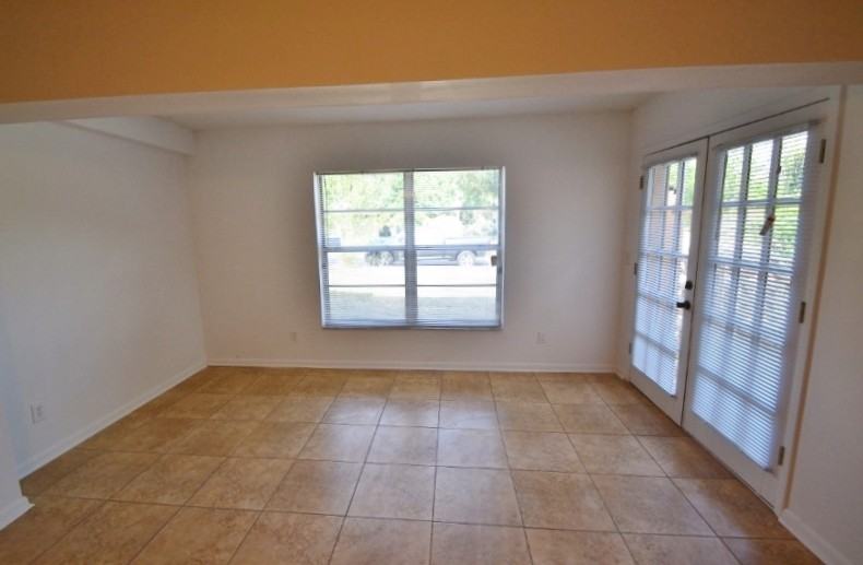 3414 Hickory St - Photo 2 of 11