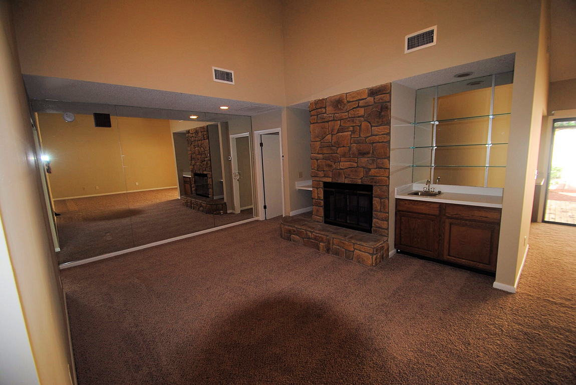 8758 Belle Rive Blvd - Photo 2 of 9