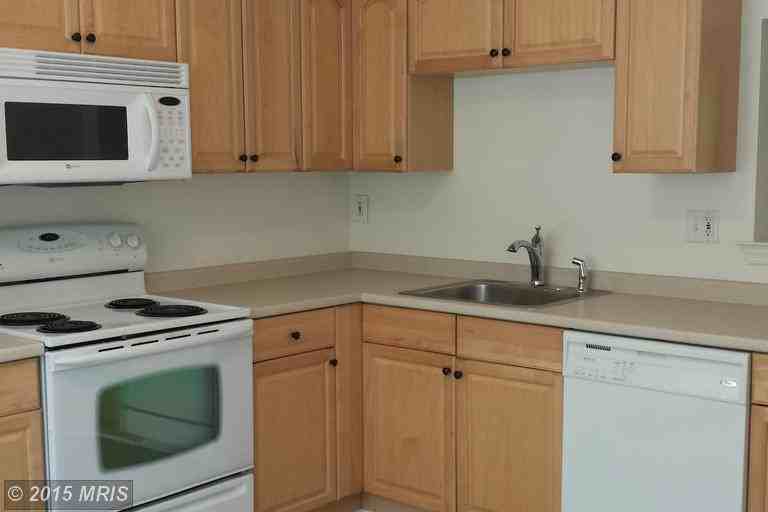 68 Six Notches Ct - Photo 3 of 5