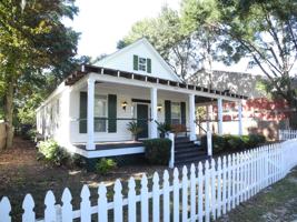 featured image of 2805 3rd St #1