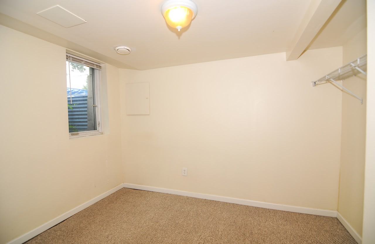 1015 13th Ave Se #2 - Photo 5 of 12