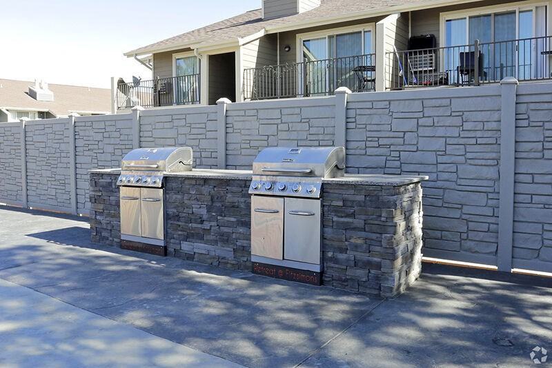 Retreat at Fitzsimons - Photo 5 of 23