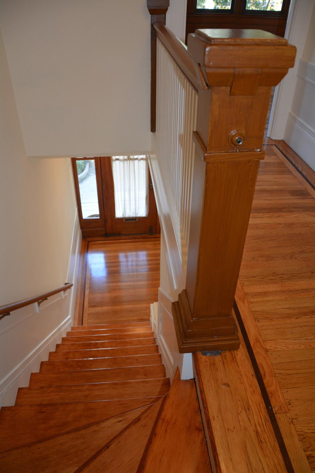 633 Masonic Ave - Photo 3 of 19