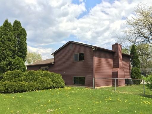 3607 Devaney Ct - Photo 2 of 17