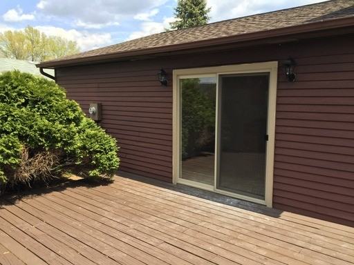 3607 Devaney Ct - Photo 3 of 17