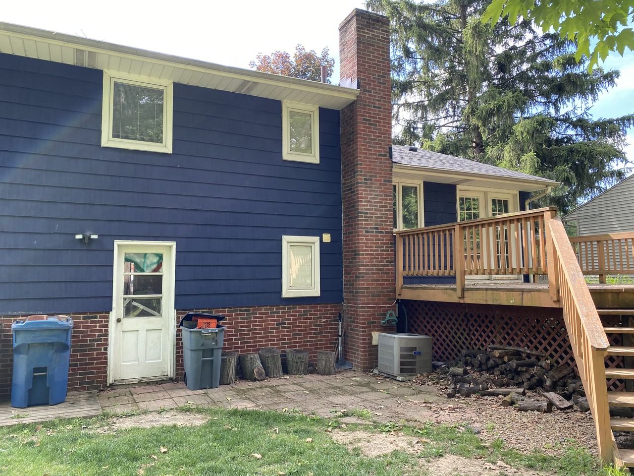 11206 Stoneham Rd - Photo 2 of 10